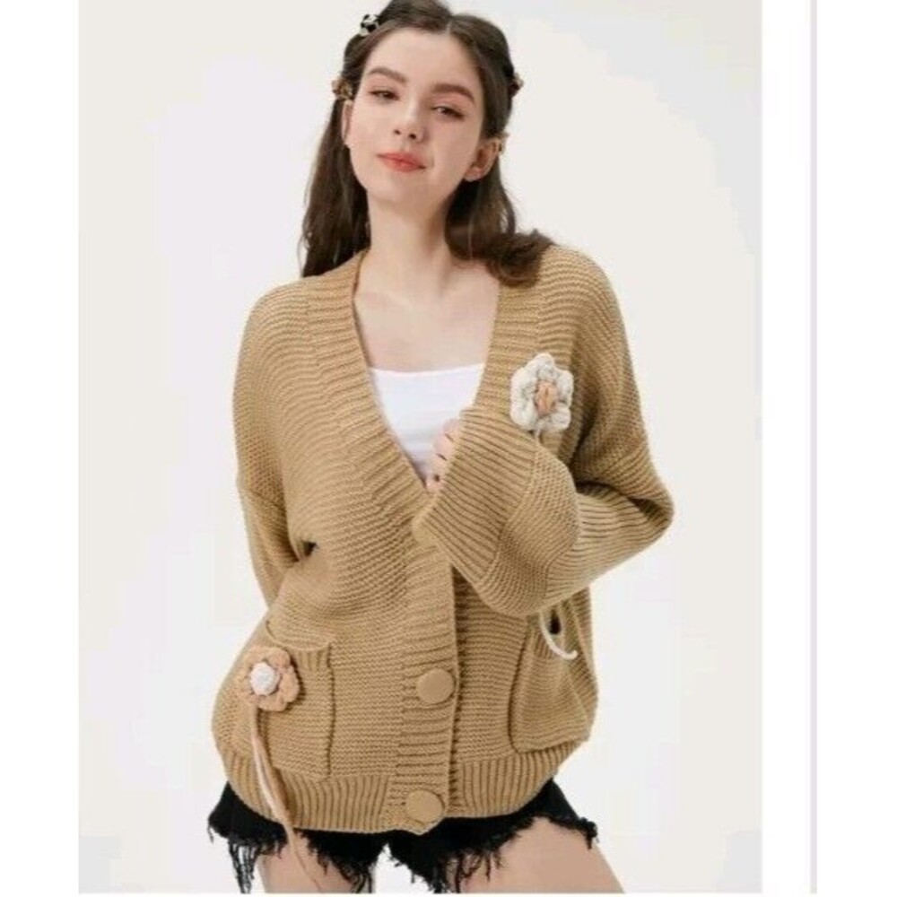Maple Khaki Cardigan With Knitting White Floral Pattern Size Medium